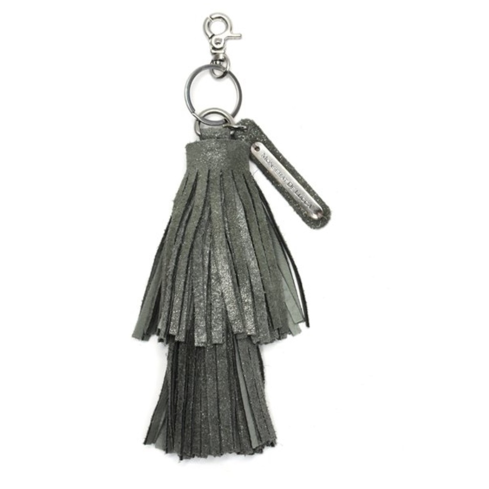 NWT Monserat De Lucca Cava Gray Sparkle leather double tassel key ring/ fob